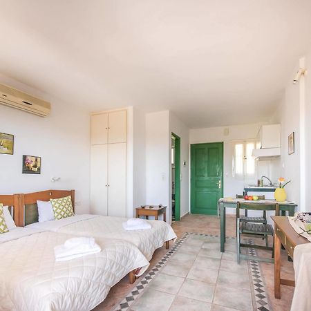 Dolce Vita Residence Kalamákion Екстериор снимка